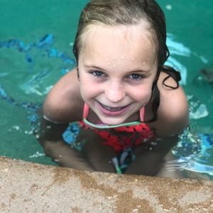 Meet your Posher, Caroline